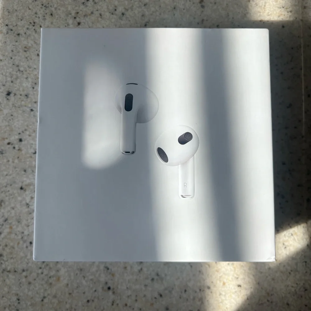 Apple AirPods White